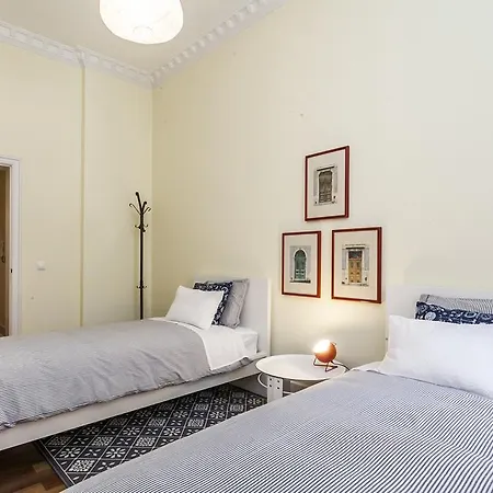 Lxway Rua Da Madalena Apartment Lisbon